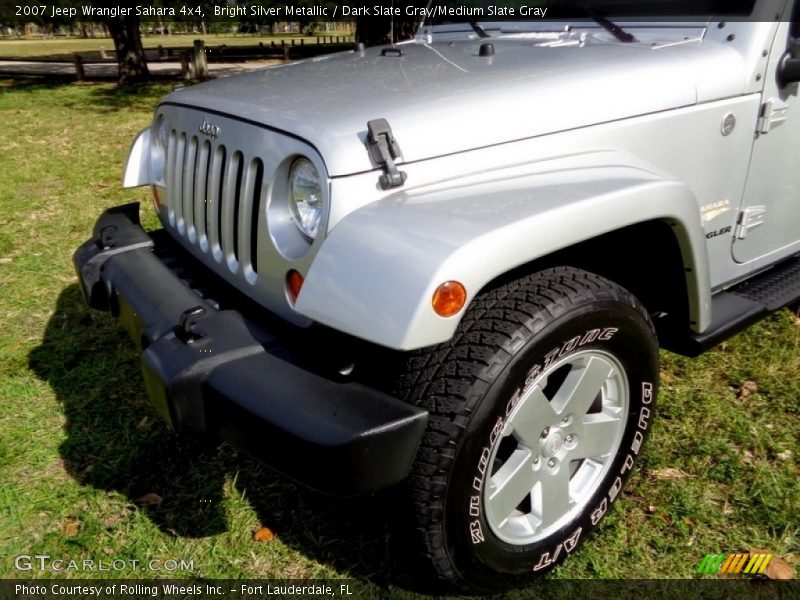 Bright Silver Metallic / Dark Slate Gray/Medium Slate Gray 2007 Jeep Wrangler Sahara 4x4