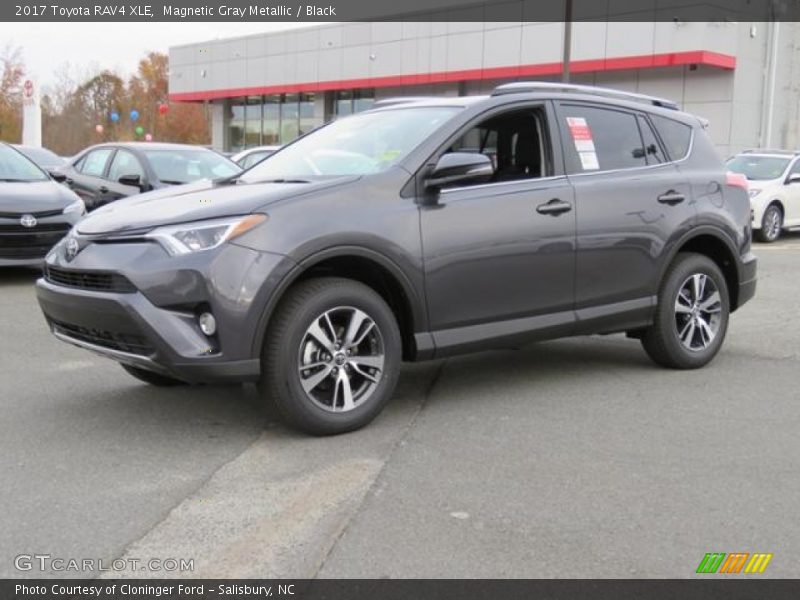 Front 3/4 View of 2017 RAV4 XLE