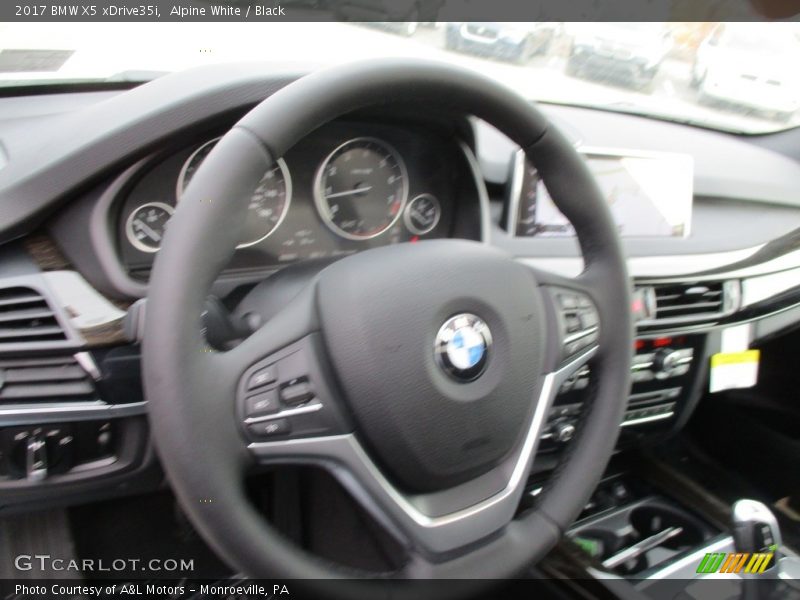Alpine White / Black 2017 BMW X5 xDrive35i