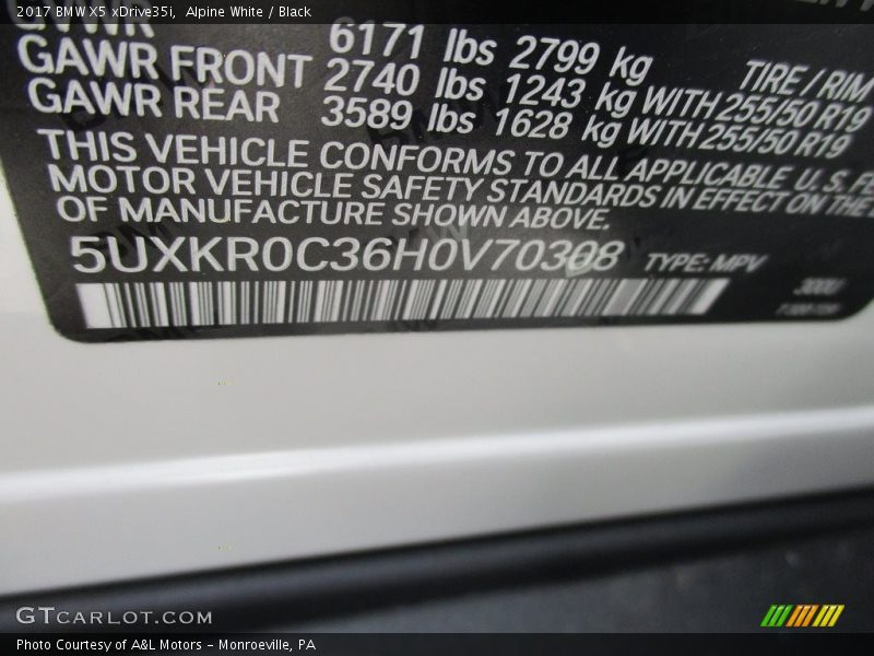 Alpine White / Black 2017 BMW X5 xDrive35i