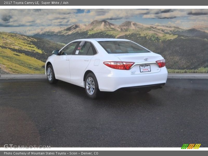 Super White / Ash 2017 Toyota Camry LE