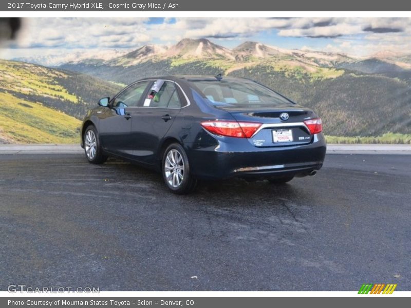 Cosmic Gray Mica / Ash 2017 Toyota Camry Hybrid XLE