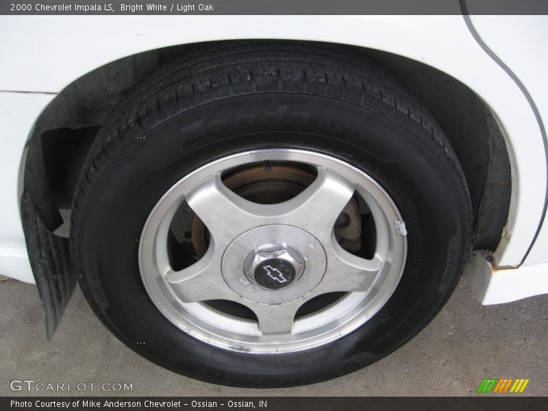 Bright White / Light Oak 2000 Chevrolet Impala LS
