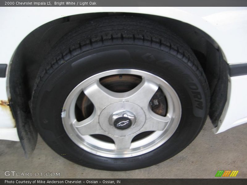 Bright White / Light Oak 2000 Chevrolet Impala LS