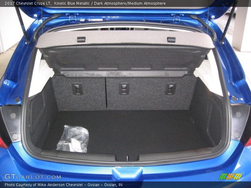 Kinetic Blue Metallic / Dark Atmosphere/Medium Atmosphere 2017 Chevrolet Cruze LT