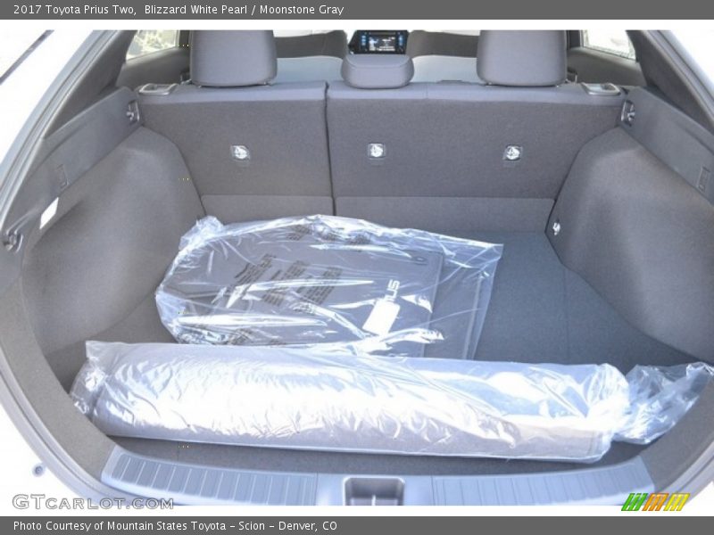 Blizzard White Pearl / Moonstone Gray 2017 Toyota Prius Two