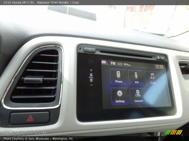 Alabaster Silver Metallic / Gray 2016 Honda HR-V EX