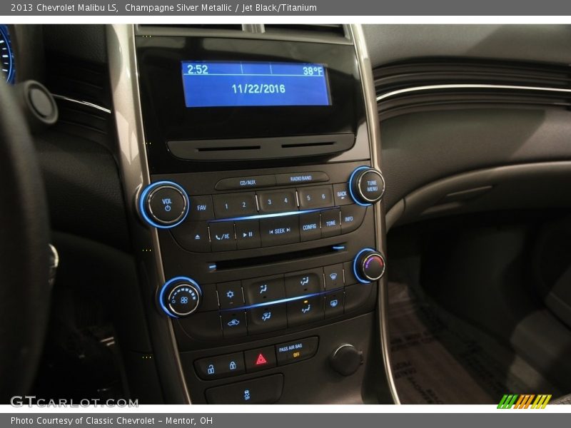 Champagne Silver Metallic / Jet Black/Titanium 2013 Chevrolet Malibu LS