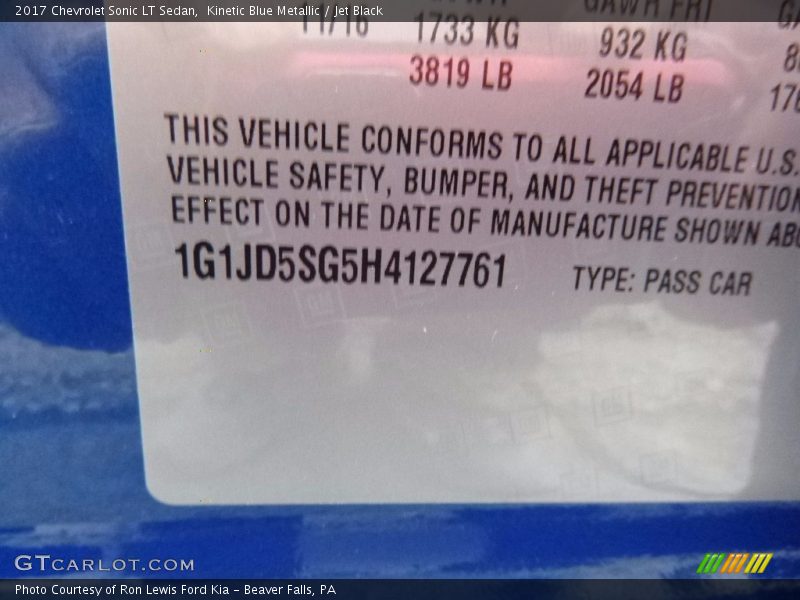 Kinetic Blue Metallic / Jet Black 2017 Chevrolet Sonic LT Sedan