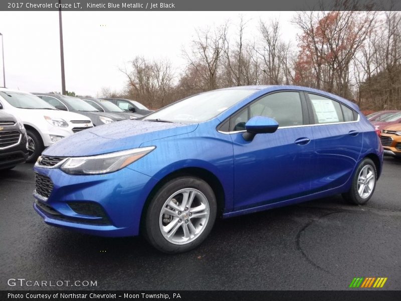 Kinetic Blue Metallic / Jet Black 2017 Chevrolet Cruze LT