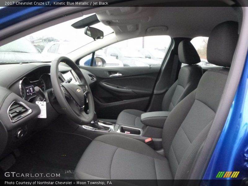 Kinetic Blue Metallic / Jet Black 2017 Chevrolet Cruze LT