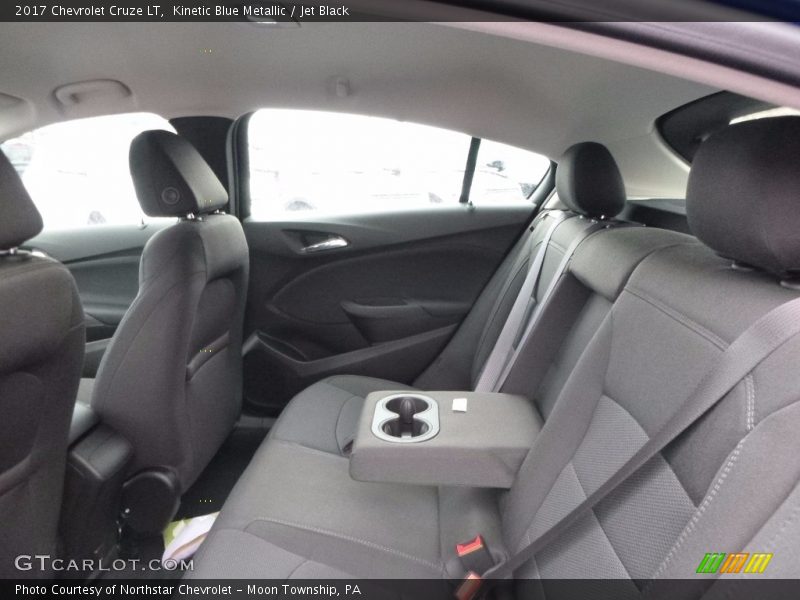 Kinetic Blue Metallic / Jet Black 2017 Chevrolet Cruze LT