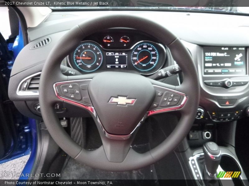 Kinetic Blue Metallic / Jet Black 2017 Chevrolet Cruze LT