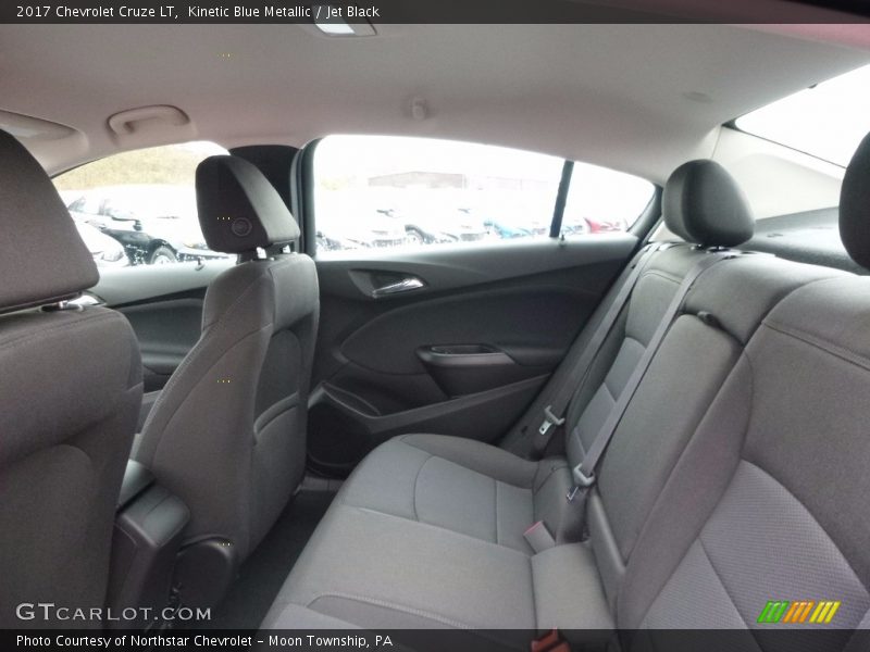 Kinetic Blue Metallic / Jet Black 2017 Chevrolet Cruze LT