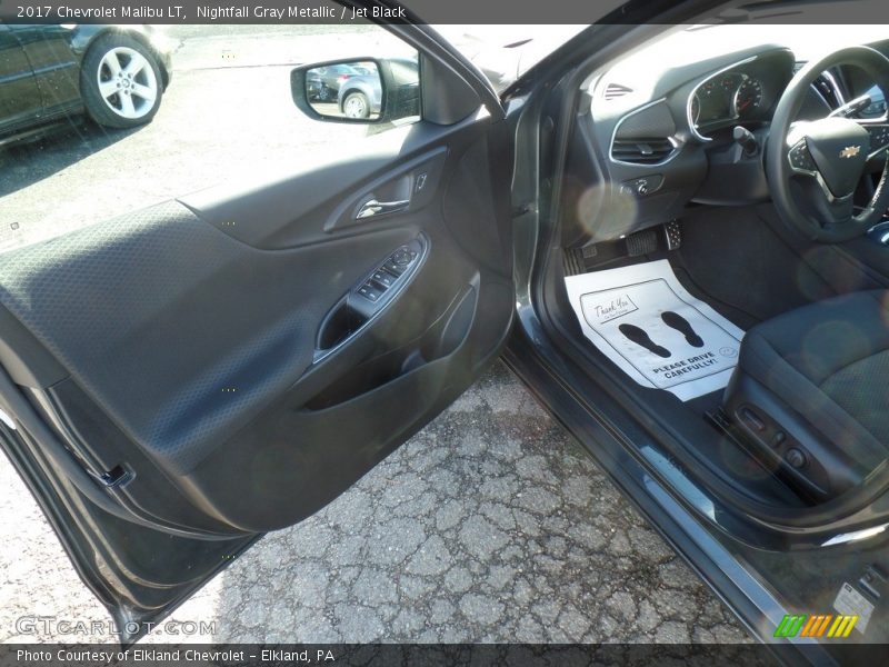 Nightfall Gray Metallic / Jet Black 2017 Chevrolet Malibu LT