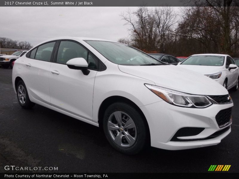 Summit White / Jet Black 2017 Chevrolet Cruze LS