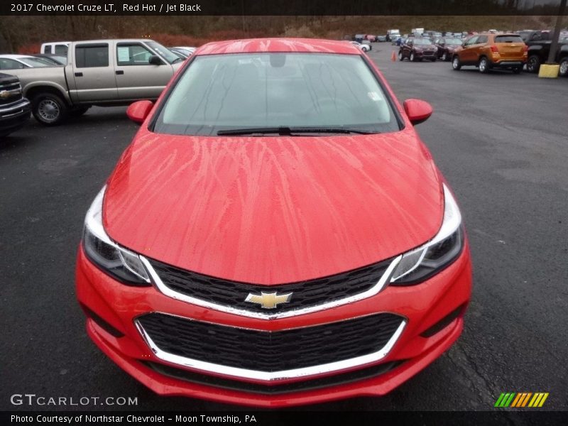 Red Hot / Jet Black 2017 Chevrolet Cruze LT