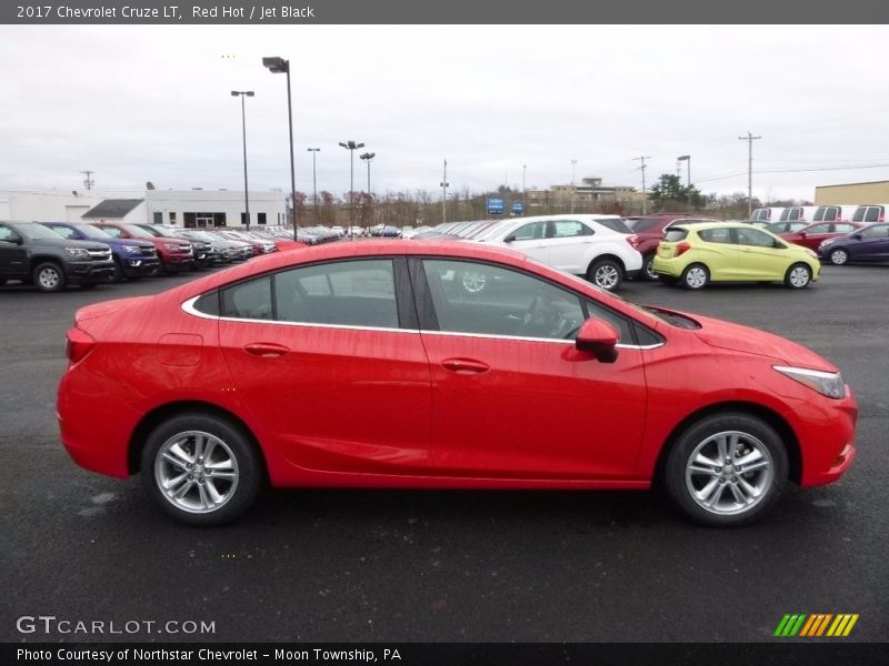 Red Hot / Jet Black 2017 Chevrolet Cruze LT