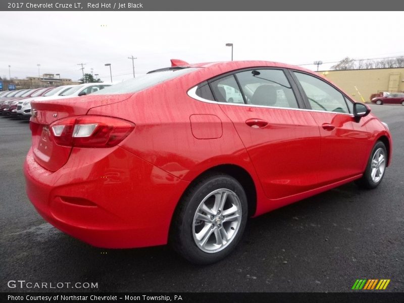 Red Hot / Jet Black 2017 Chevrolet Cruze LT