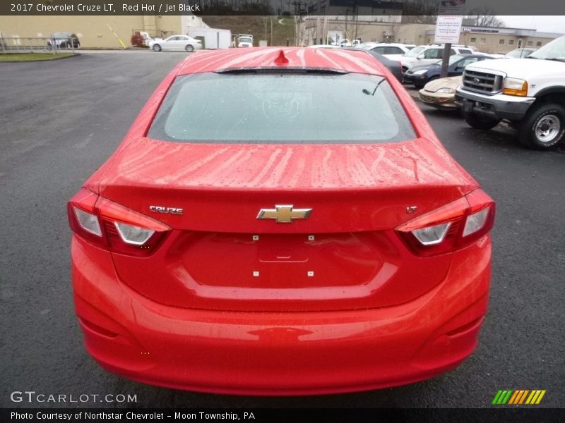 Red Hot / Jet Black 2017 Chevrolet Cruze LT