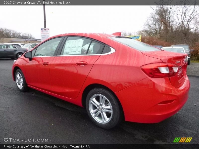 Red Hot / Jet Black 2017 Chevrolet Cruze LT
