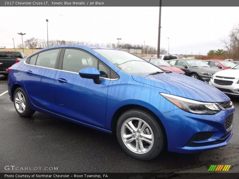 Kinetic Blue Metallic / Jet Black 2017 Chevrolet Cruze LT