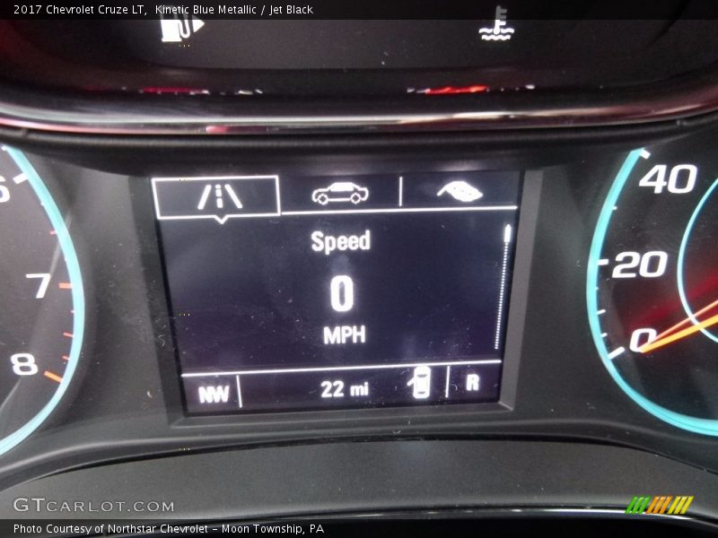 Kinetic Blue Metallic / Jet Black 2017 Chevrolet Cruze LT