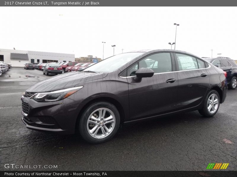 Tungsten Metallic / Jet Black 2017 Chevrolet Cruze LT