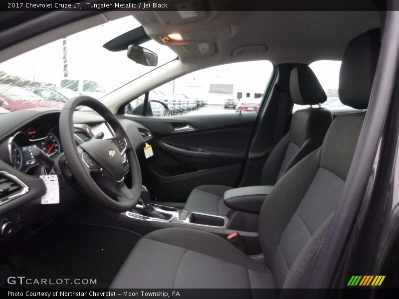 Tungsten Metallic / Jet Black 2017 Chevrolet Cruze LT