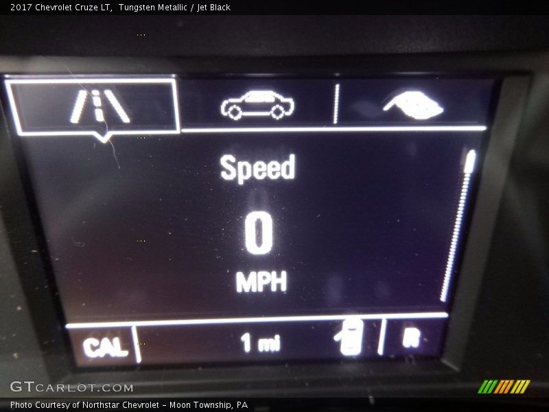 Tungsten Metallic / Jet Black 2017 Chevrolet Cruze LT