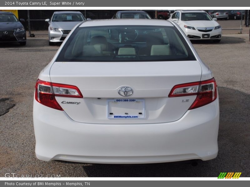 Super White / Ivory 2014 Toyota Camry LE