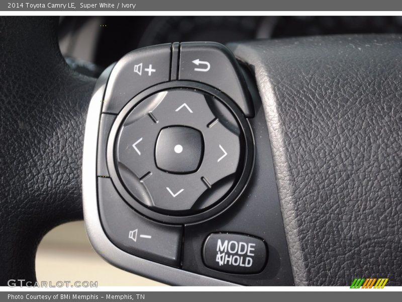 Super White / Ivory 2014 Toyota Camry LE