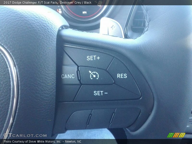 Destroyer Grey / Black 2017 Dodge Challenger R/T Scat Pack