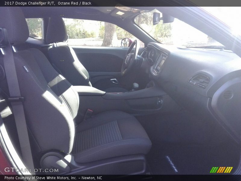 Octane Red / Black 2017 Dodge Challenger R/T