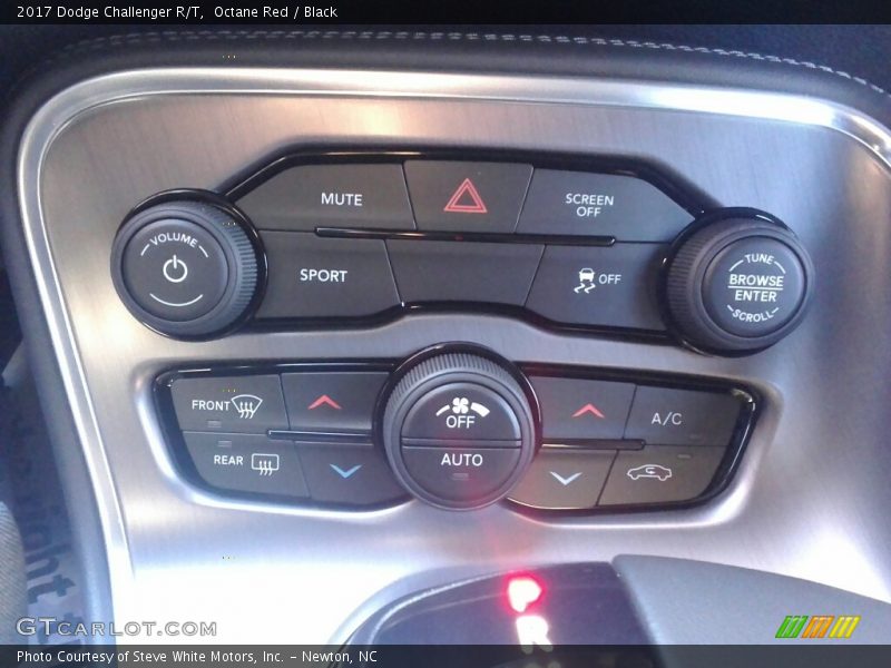 Octane Red / Black 2017 Dodge Challenger R/T