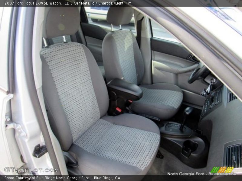 CD Silver Metallic / Charcoal/Light Flint 2007 Ford Focus ZXW SE Wagon