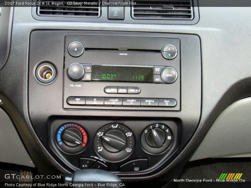 CD Silver Metallic / Charcoal/Light Flint 2007 Ford Focus ZXW SE Wagon