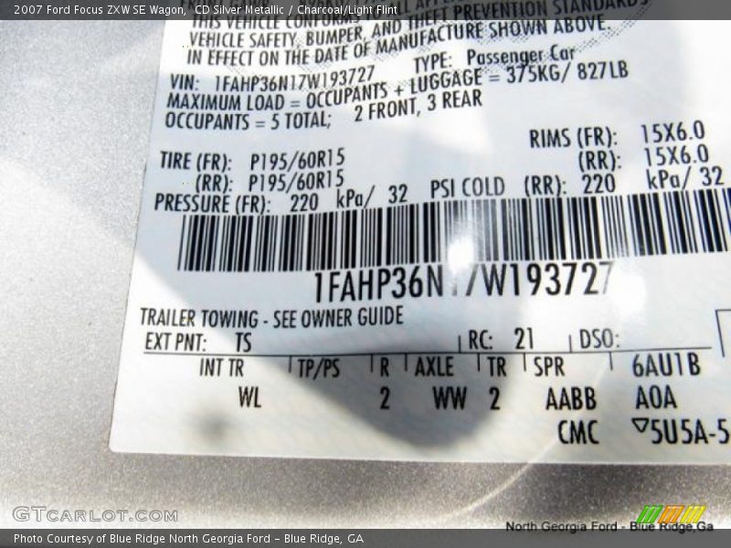 CD Silver Metallic / Charcoal/Light Flint 2007 Ford Focus ZXW SE Wagon