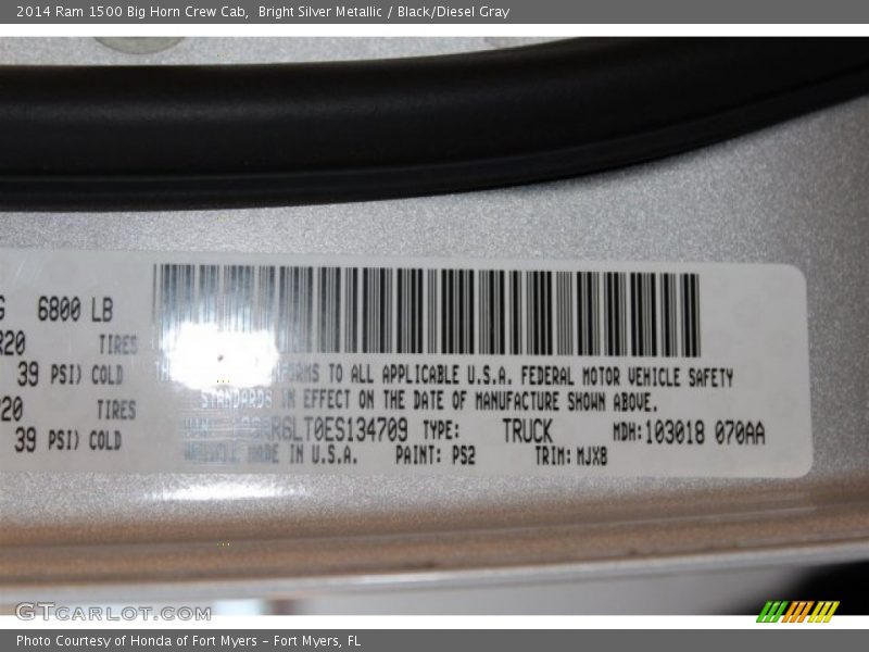 Bright Silver Metallic / Black/Diesel Gray 2014 Ram 1500 Big Horn Crew Cab