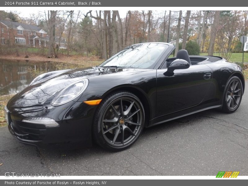 Front 3/4 View of 2014 911 Carrera 4 Cabriolet