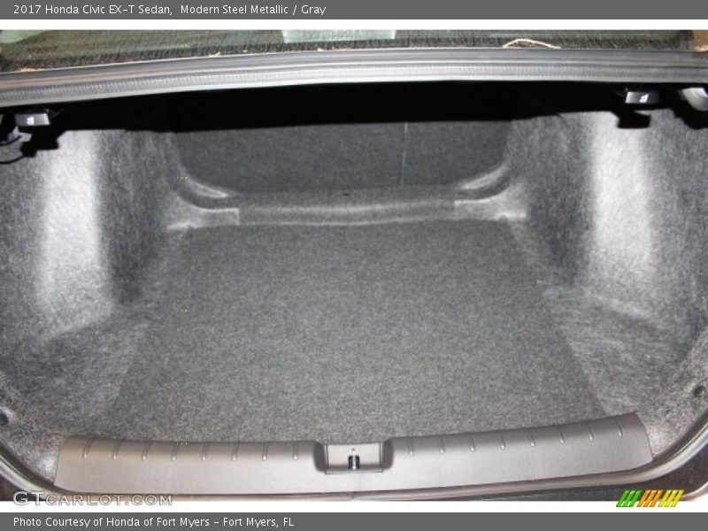 Modern Steel Metallic / Gray 2017 Honda Civic EX-T Sedan