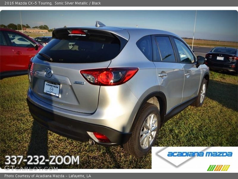Sonic Silver Metallic / Black 2016 Mazda CX-5 Touring