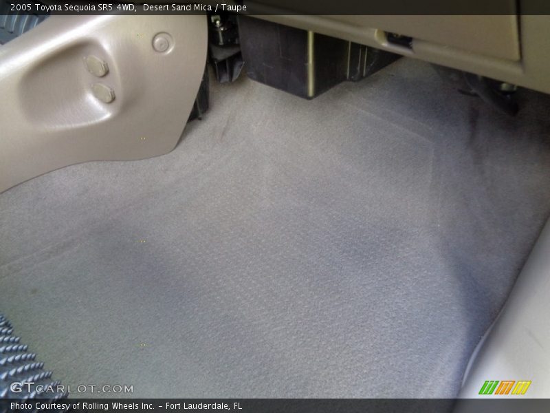 Desert Sand Mica / Taupe 2005 Toyota Sequoia SR5 4WD