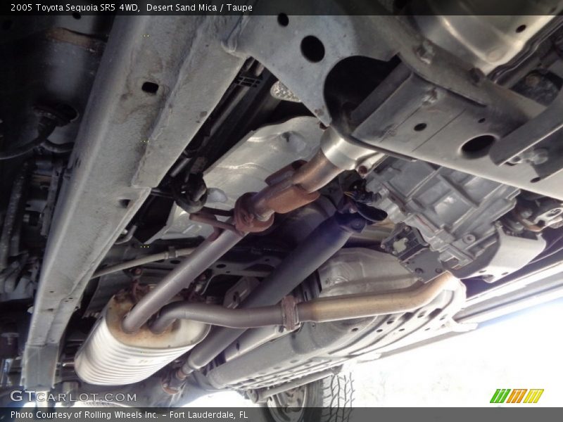 Desert Sand Mica / Taupe 2005 Toyota Sequoia SR5 4WD