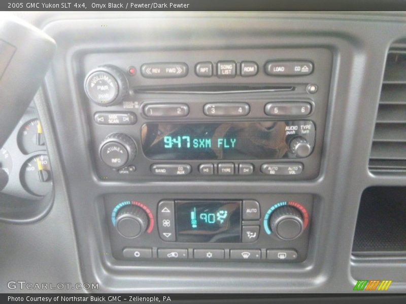 Onyx Black / Pewter/Dark Pewter 2005 GMC Yukon SLT 4x4