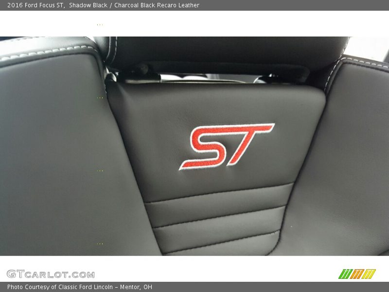  2016 Focus ST Logo