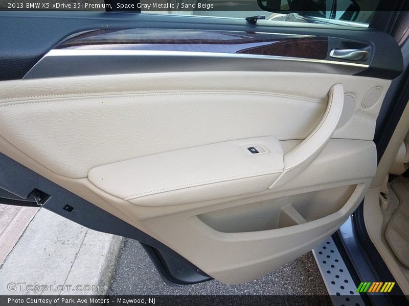 Space Gray Metallic / Sand Beige 2013 BMW X5 xDrive 35i Premium