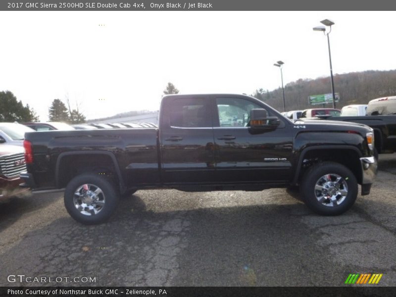 Onyx Black / Jet Black 2017 GMC Sierra 2500HD SLE Double Cab 4x4