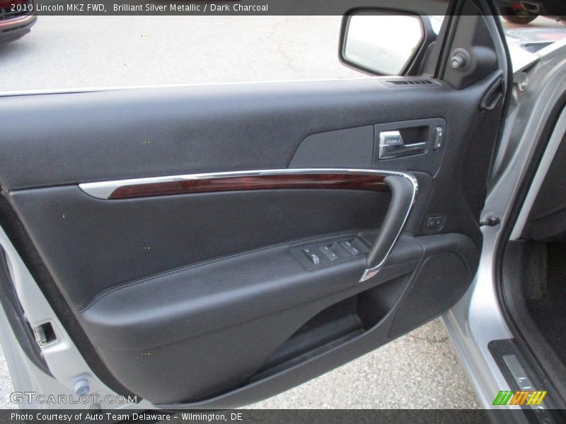 Brilliant Silver Metallic / Dark Charcoal 2010 Lincoln MKZ FWD
