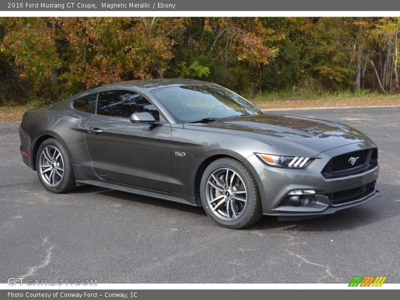 Front 3/4 View of 2016 Mustang GT Coupe